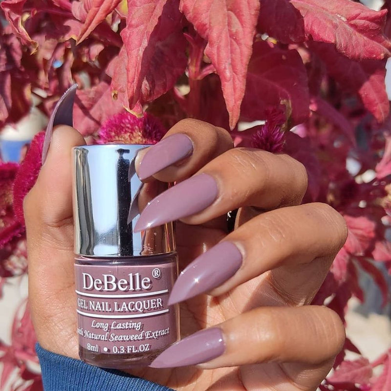 DeBelle Mauve orchid Swatch on Stiletto nails