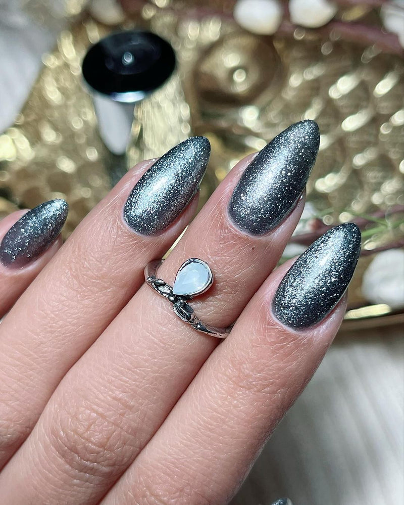 DeBelle Gel Nail Lacquer Grey Glitteratti - Silver Glitter Nail Polish